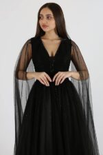 ⁦فستان طويل اسود تل⁩ - الصورة ⁦4⁩