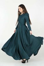 ⁦فستان سهرة بأكمام طويله⁩ - الصورة ⁦3⁩