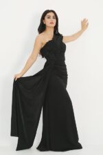 فستان سهرة طويل كتف واحد