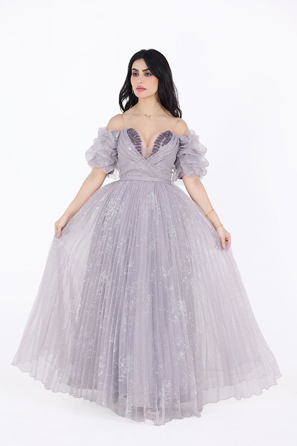 فستان سهره مطرز الصدر فستان سهره مطرز الصدر