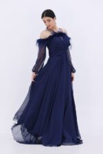 فستان سهرة كلاسيكي بريش في الصدر