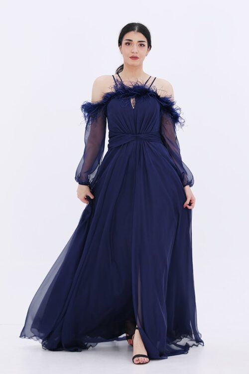 فستان سهرة كلاسيكي بريش في الصدر