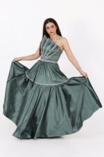 فستان سهرة زيتي