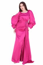 فستان ناعم بتصميم روماني