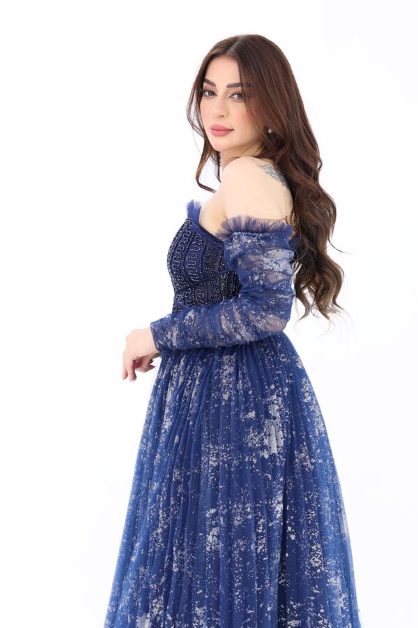 فستان سهرة طويل منفوش
