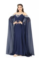 فستان سهرة كحلي بأكمام طويلة