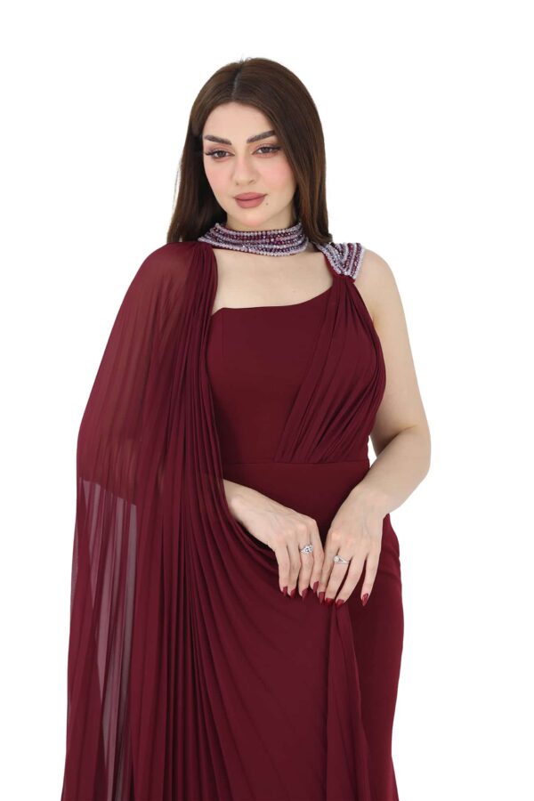 فستان مناسبات بتصميم فخم