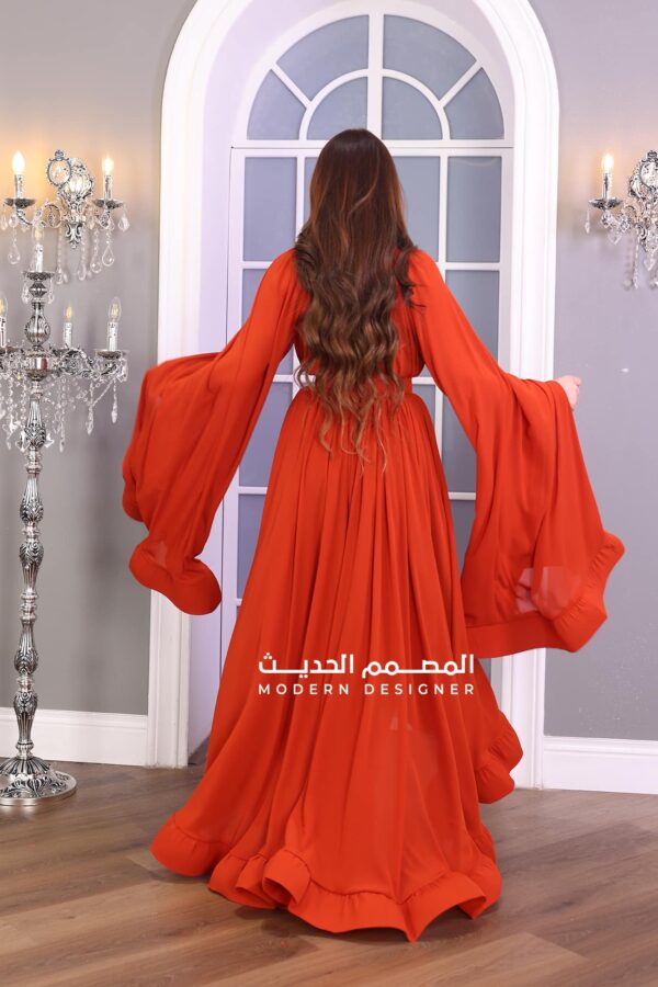 فستان ناعم باكمام طويلة