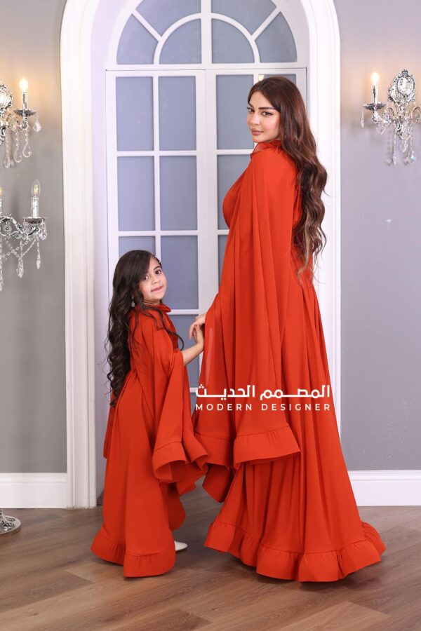 فستان بناتي فخم بأكمام طويلة