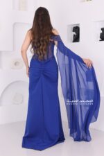 فستان سهرة نيلي بتطريز فخم
