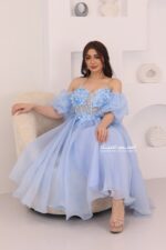 فستان سهرة قصير بأكمام بوف
