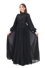 فستان سهرة فخم بأكمام طويلة