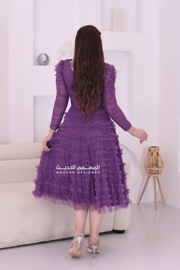 فستان قصير بتصميم فخم