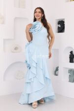 فستان سهرة فخم ورد