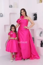 فستان بناتي ناعم بفيونكة بالصدر