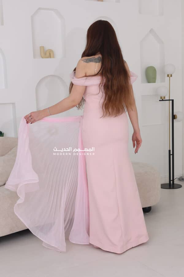 فستان سهرة سواريه ملكي