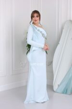 فستان انيق بتصميم راقي