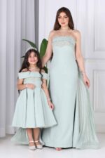 فستان بناتي بتطريز انيق