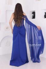 ⁦فستان سهرة نيلي بتطريز فخم⁩ - الصورة ⁦4⁩