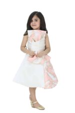 ⁦فستان بناتي بفيونكة بالصدر⁩ - الصورة ⁦3⁩