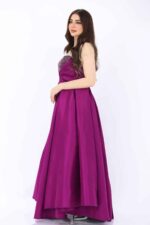 ⁦فستان سهرة فوشي بتطريز بالصدر⁩ - الصورة ⁦4⁩