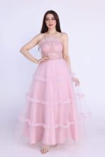 ⁦فستان سهره وردي من خامة التل⁩ - الصورة ⁦2⁩