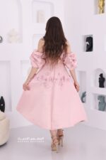 ⁦فستان ميدي اكمام بوف بتصميم انيق⁩ - الصورة ⁦3⁩