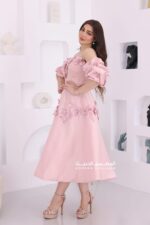 ⁦فستان ميدي اكمام بوف بتصميم انيق⁩ - الصورة ⁦4⁩