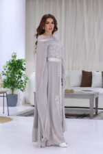 ⁦جلابية مغربي مزينة بريش⁩ - الصورة ⁦4⁩