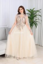 ⁦فستان سهرة كلاسيكي فاخر⁩ - الصورة ⁦2⁩