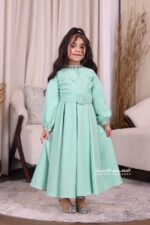 ⁦فستان بناتي انيق بأكمام طويلة⁩ - الصورة ⁦2⁩