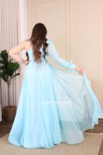 ⁦فستان ناعم بفيونكة في الكتف⁩ - الصورة ⁦11⁩