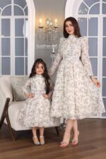 ⁦فستان بناتي مشجر بأكمام طويلة⁩ - الصورة ⁦5⁩