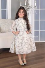 ⁦فستان بناتي مشجر بأكمام طويلة⁩ - الصورة ⁦2⁩