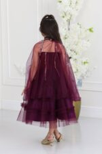 ⁦فستان بناتي كيب مطرز⁩ - الصورة ⁦3⁩