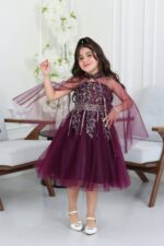 ⁦فستان بناتي كاب مطرز⁩ - الصورة ⁦3⁩