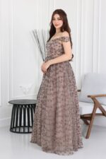 ⁦فستان سهرة فخم مطرز كتف⁩ - الصورة ⁦2⁩