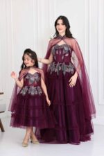 ⁦فستان بناتي كيب مطرز⁩ - الصورة ⁦5⁩