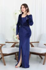 ⁦فستان سهرة مخمل شتوي⁩ - الصورة ⁦4⁩