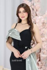 ⁦فستان سهرة سواريه أنيق⁩ - الصورة ⁦4⁩