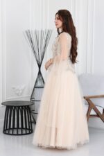 ⁦فستان سهرة تطريز لؤلؤ⁩ - الصورة ⁦4⁩