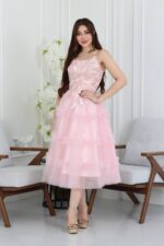 ⁦فستان تل مطرز ميد⁩ - الصورة ⁦4⁩