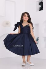 ⁦فستان بناتي انيق بفيونكة بالكتف⁩ - الصورة ⁦2⁩