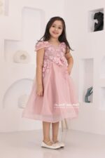 ⁦فستان بناتي اوف شولدر بورد فخمة⁩ - الصورة ⁦2⁩