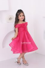 ⁦فستان بناتي بأكمام بوف أنيقه⁩ - الصورة ⁦2⁩