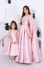 ⁦فستان بناتي سهرة بتطريز جانبي فخم⁩ - الصورة ⁦5⁩