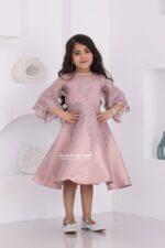 ⁦فستان بناتي فخم مميز⁩ - الصورة ⁦2⁩