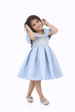 ⁦فستان بناتي مطرز⁩ - الصورة ⁦2⁩