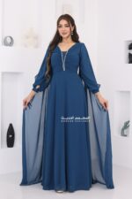 ⁦فستان سهرة بأكمام كيب⁩ - الصورة ⁦2⁩