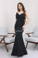 ⁦فستان سهرة بتطريز فاخر⁩ - الصورة ⁦2⁩